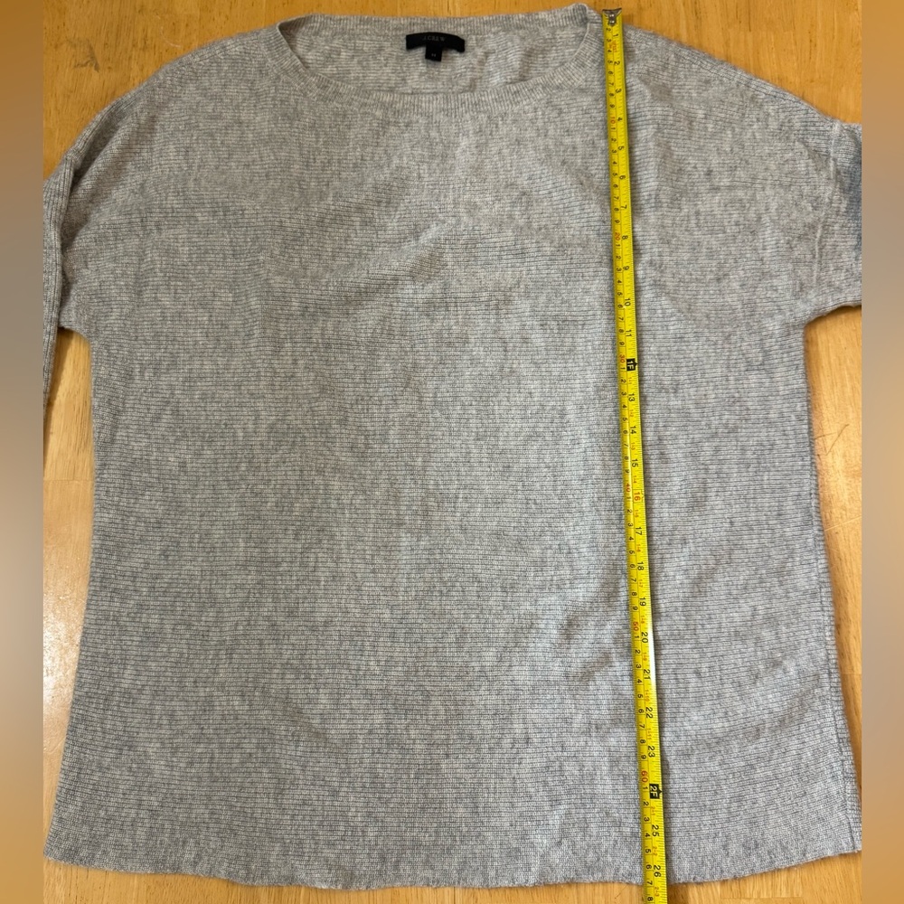 J.Crew Light Gray Knit Sweater Women’s - Scoop Neck Cozy Minimalist Fall Sweater - Picture 5 of 6